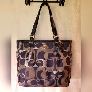 🚫SOLD🚫Coach Gallery Optic Navy Blue & Silver Lurex Shoulder Tote Bag EUC